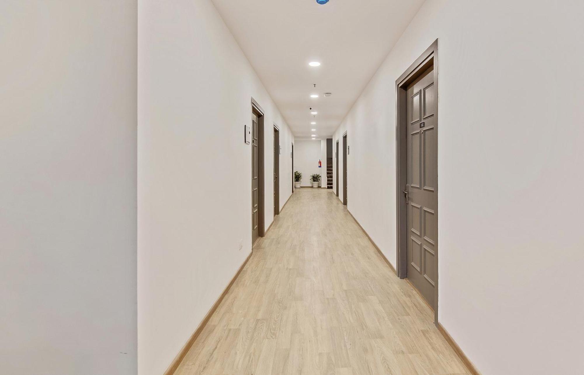 Townhouse Sector 49 Near Logix City Centre Noida Zewnętrze zdjęcie