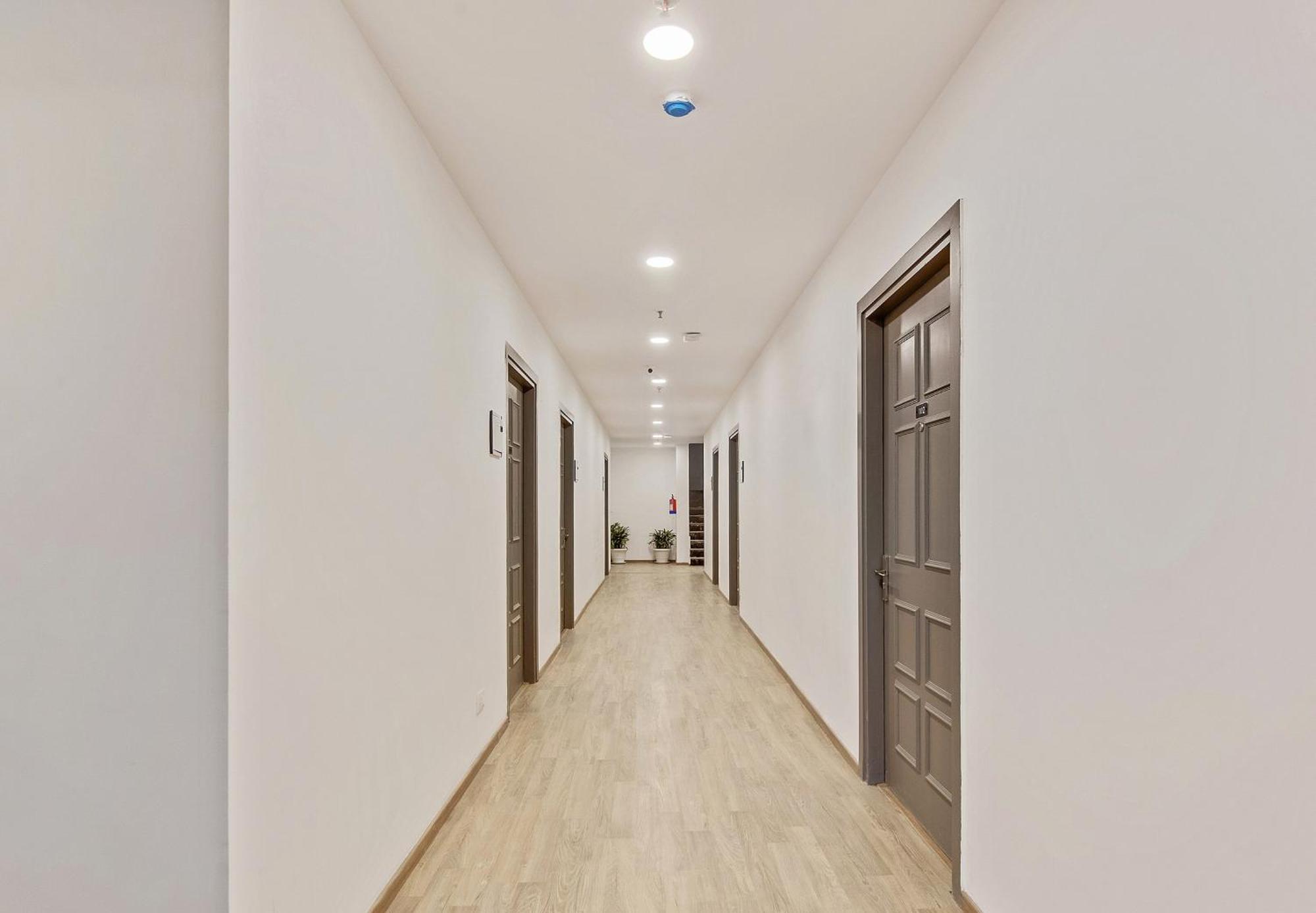 Townhouse Sector 49 Near Logix City Centre Noida Zewnętrze zdjęcie